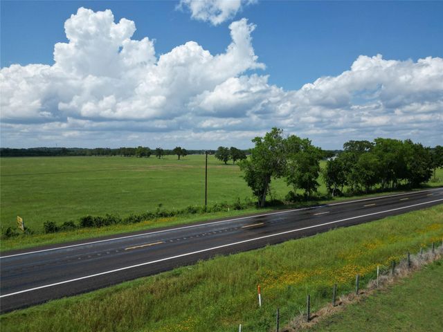 27.35 Acres Hwy 30, Bedias, TX 77831