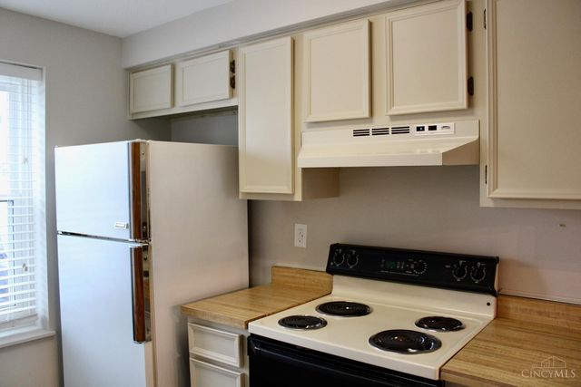 2806 Millbank Row, Lebanon, OH 45039