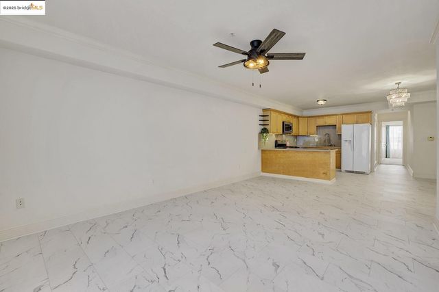 1515 14th AVE APT 302, Oakland, CA 94606