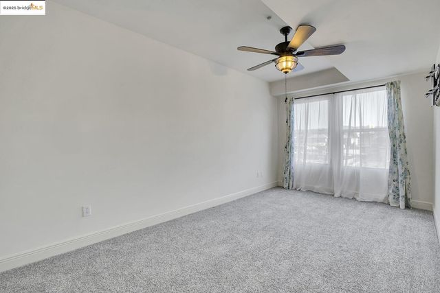 1515 14th AVE APT 302, Oakland, CA 94606