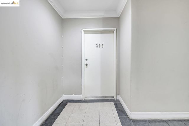 1515 14th AVE APT 302, Oakland, CA 94606