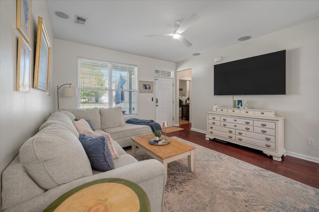 5040 Wapiti Way, Hollywood, SC 29449