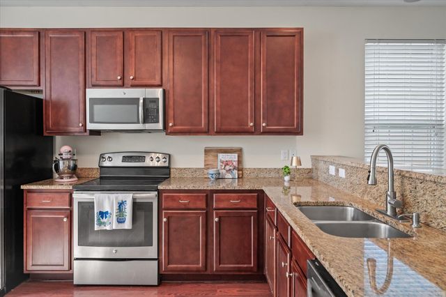 5040 Wapiti Way, Hollywood, SC 29449