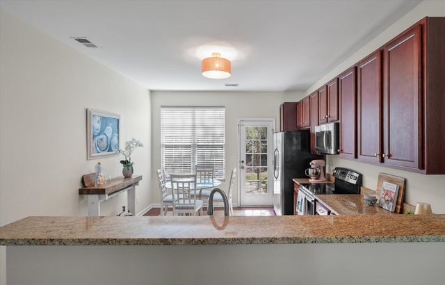 5040 Wapiti Way, Hollywood, SC 29449