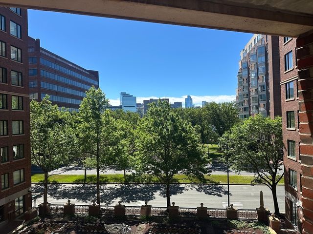 10 Rogers St 407, Cambridge, MA 02142
