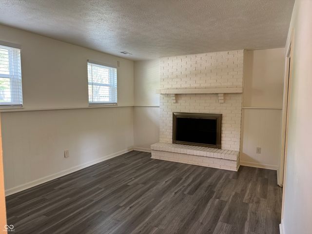 7717 Cambridge Drive, Fishers, IN 46038