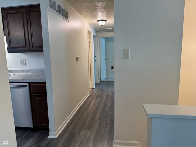 7717 Cambridge Drive, Fishers, IN 46038