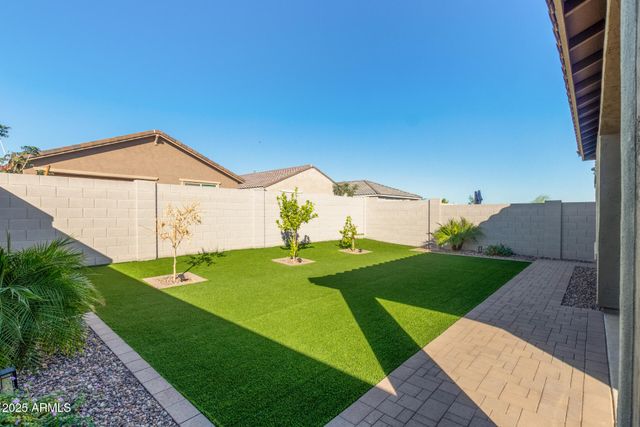 17568 W MISSOURI Avenue, Litchfield Park, AZ 85340