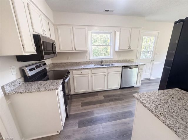 3903 Bears Creek Road, Greensboro, NC 27406