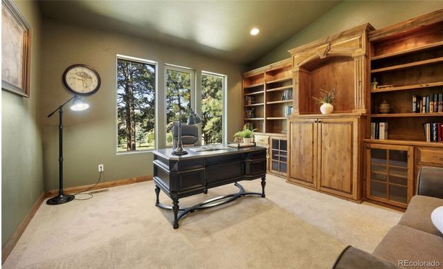 18525 Glenthorne Lane, Monument, CO 80132