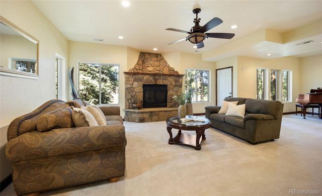 18525 Glenthorne Lane, Monument, CO 80132