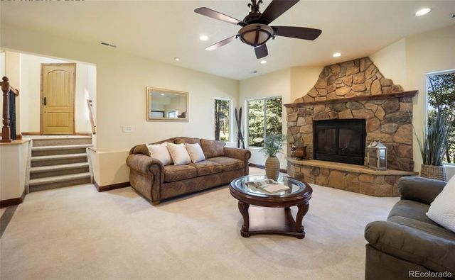 18525 Glenthorne Lane, Monument, CO 80132