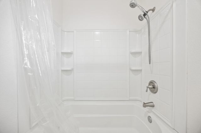 897 Greenfield Avenue, Hanford, CA 93230