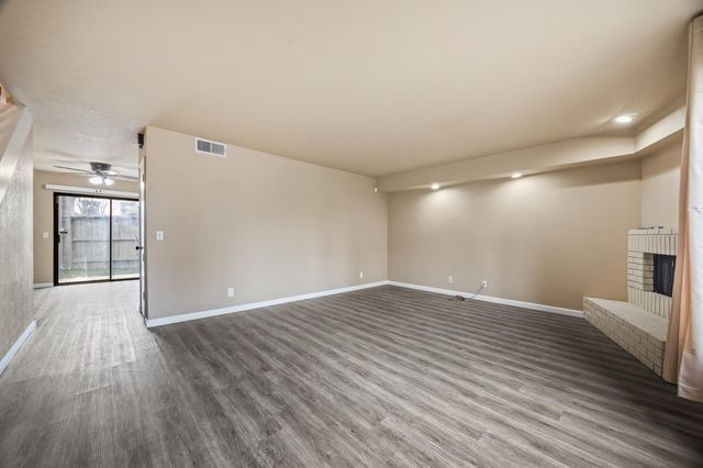 897 Greenfield Avenue, Hanford, CA 93230