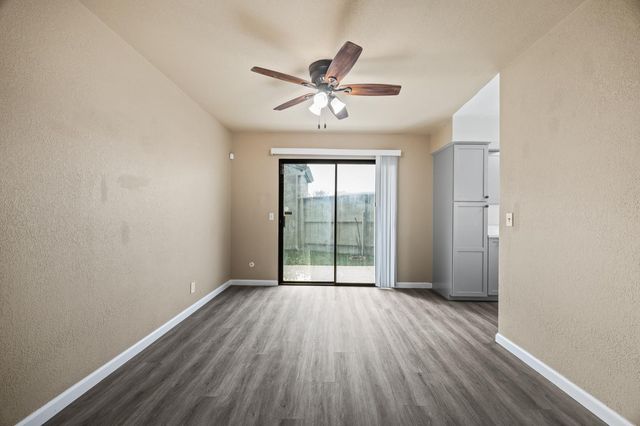 897 Greenfield Avenue, Hanford, CA 93230