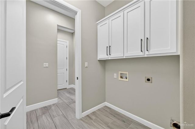 611 S 1st Lane, Mcallen, TX 78501
