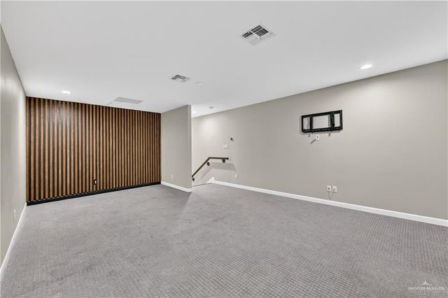 611 S 1st Lane, Mcallen, TX 78501