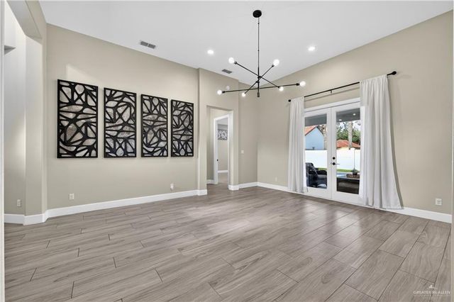 611 S 1st Lane, Mcallen, TX 78501