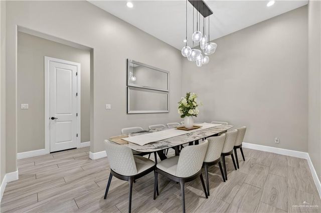 611 S 1st Lane, Mcallen, TX 78501