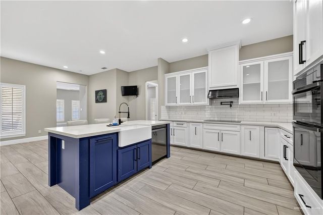 611 S 1st Lane, Mcallen, TX 78501