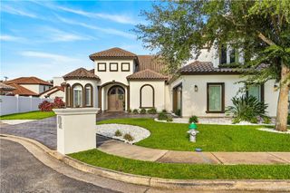 611 S 1st Lane, Mcallen, TX 78501