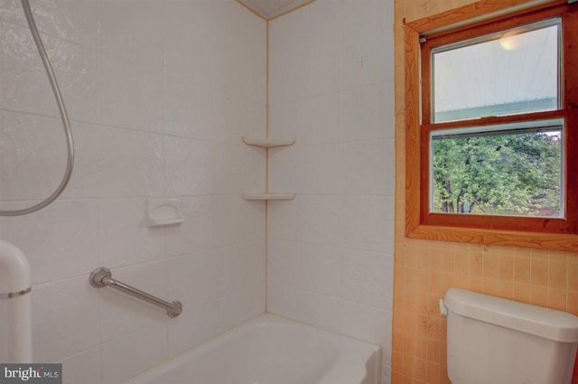 5785 MONTGOMERY CHURCH ROAD, Greencastle, PA 17225