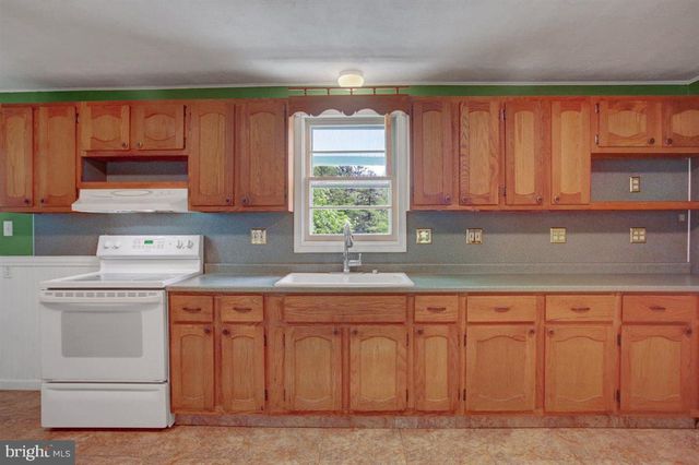 5785 MONTGOMERY CHURCH ROAD, Greencastle, PA 17225