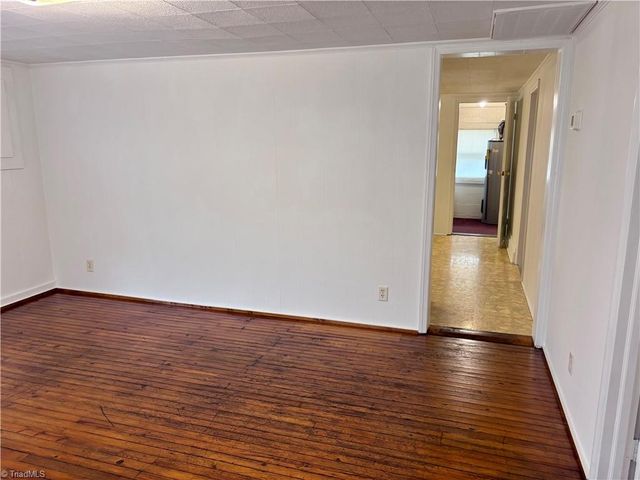 3619 Mineola Street, Winston-salem, NC 27107