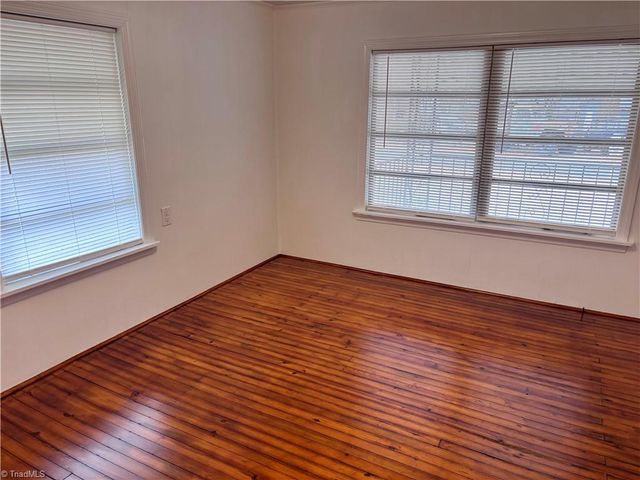 3619 Mineola Street, Winston-salem, NC 27107