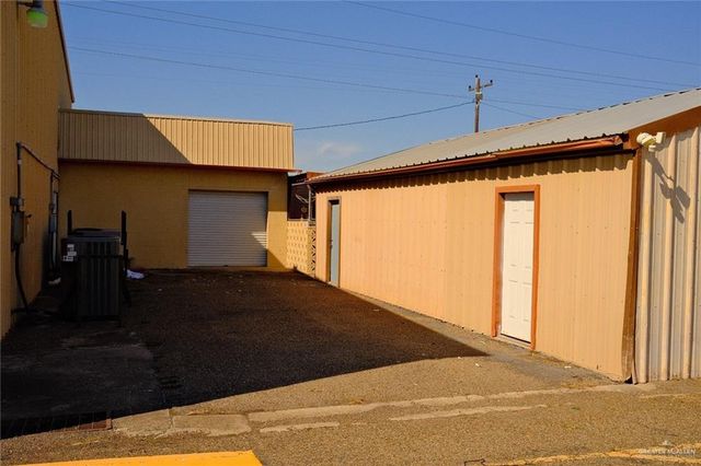 1044 W Nolana Loop, Pharr, TX 78577