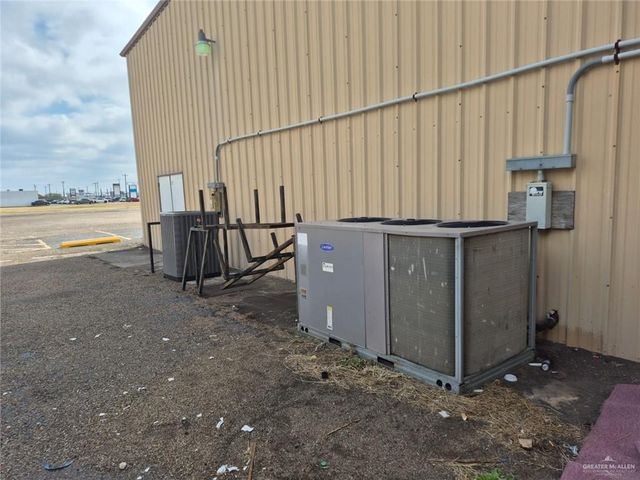 1044 W Nolana Loop, Pharr, TX 78577