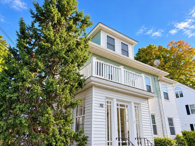 92 West Central St 5, Natick, MA 01760