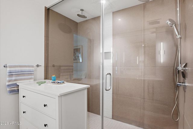 2300 E CAMPBELL Avenue 212, Phoenix, AZ 85016
