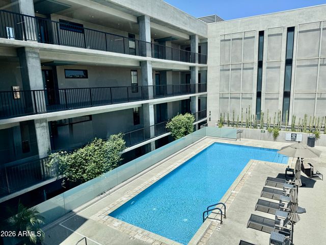 2300 E CAMPBELL Avenue 212, Phoenix, AZ 85016
