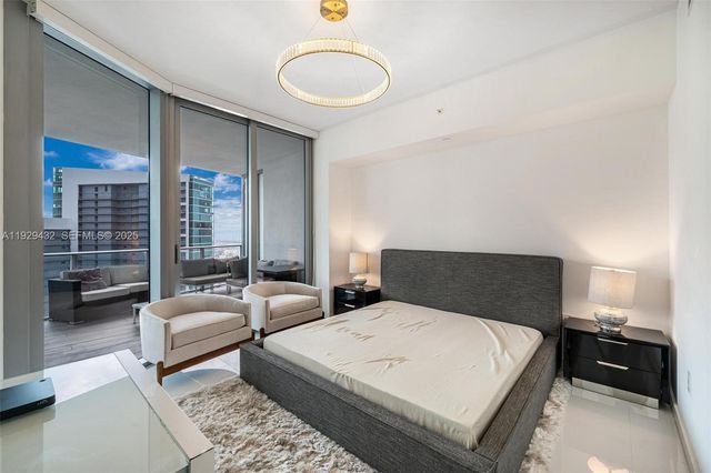 851 NE 1st Ave 4603, Miami, FL 33132