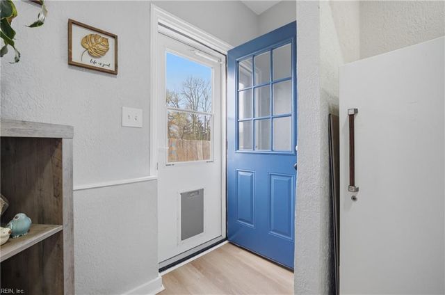 8243 Baywood DR, Norfolk, VA 23518