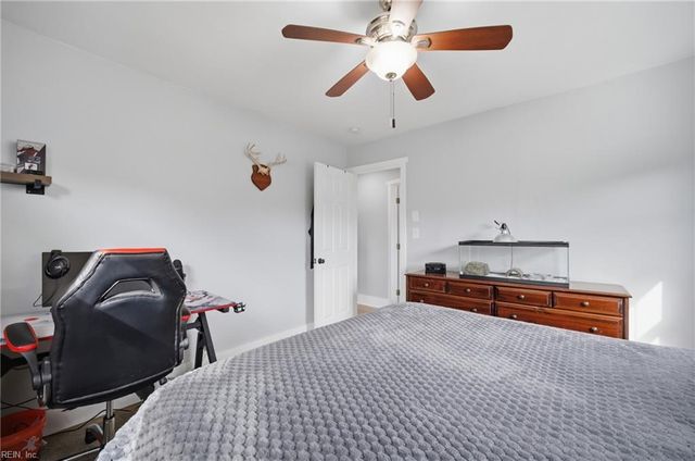 8243 Baywood DR, Norfolk, VA 23518