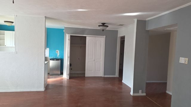 412 Forestwood Drive, Forney, TX 75126