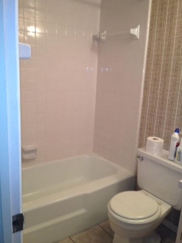 601 Pine Drive 104, Pompano Beach, FL 33060