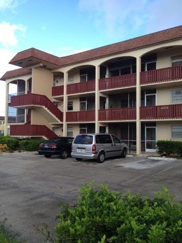 601 Pine Drive 104, Pompano Beach, FL 33060