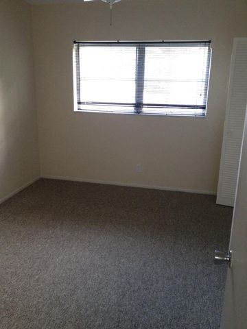 601 Pine Drive 104, Pompano Beach, FL 33060