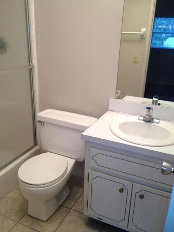 601 Pine Drive 104, Pompano Beach, FL 33060