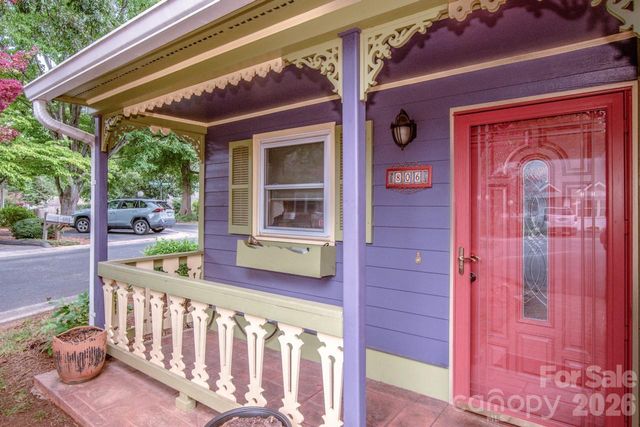 806 Prince Albert Court, Statesville, NC 28677