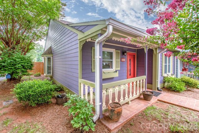 806 Prince Albert Court, Statesville, NC 28677