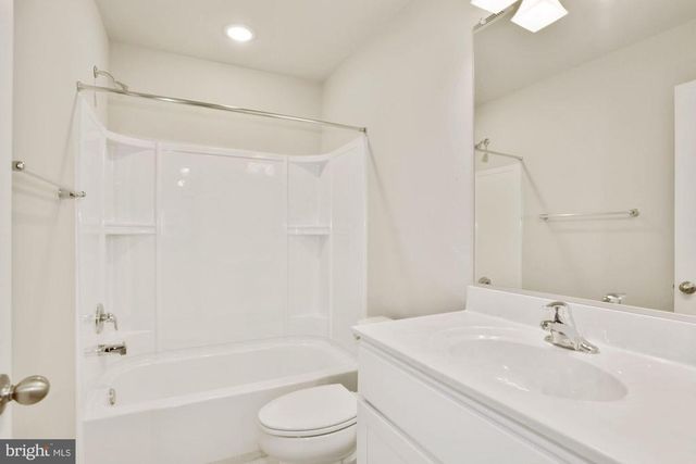 5625 FINLEY ROSE CT, Fredericksburg, VA 22407