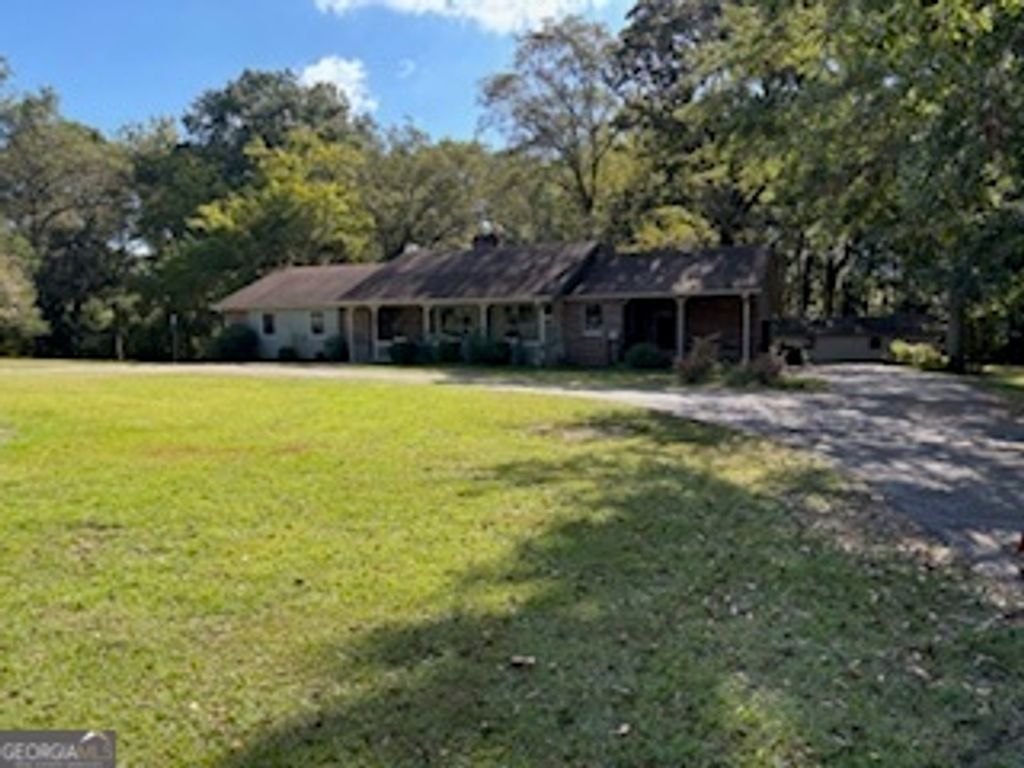 279 Indian Creek Road, Locust Grove, GA 30248