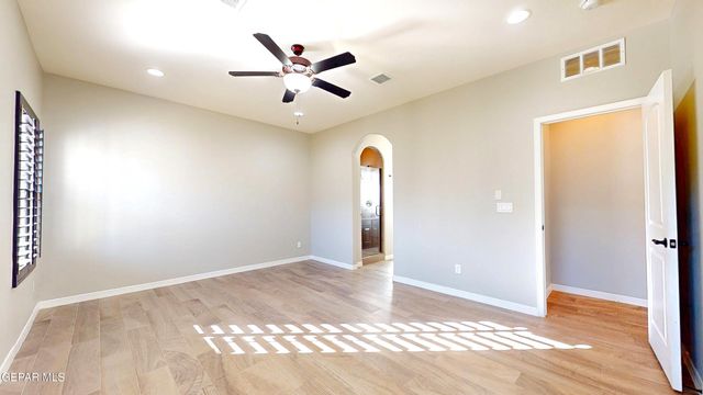 3142 RED ORCHARD Drive, El Paso, TX 79938