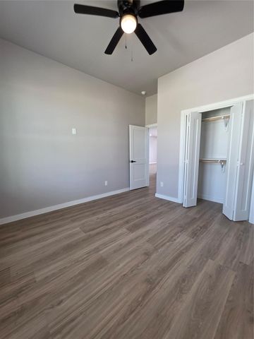 727 Road 5714, Cleveland, TX 77327