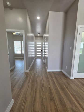 727 Road 5714, Cleveland, TX 77327