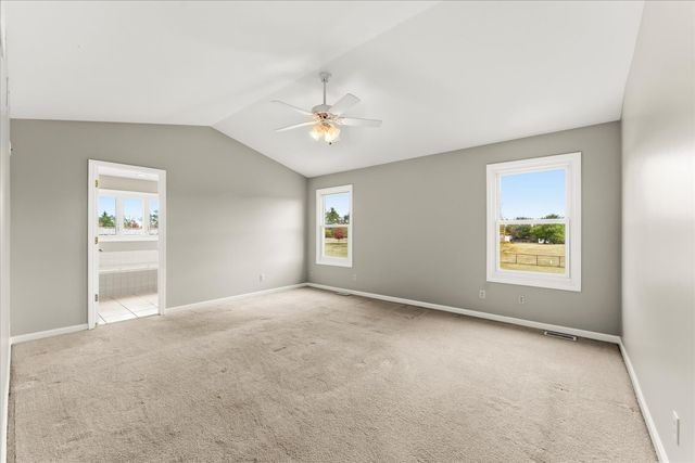 302 County Road 2650 N, Mahomet, IL 61853